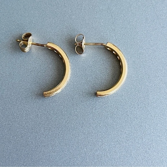 14k Gold White Cubic Zirconia Pave Half Hoop Earrings - Picture 4 of 7